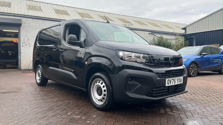 Peugeot Partner Long Diesel 1.5 BlueHDi 100 Professional Plus Van